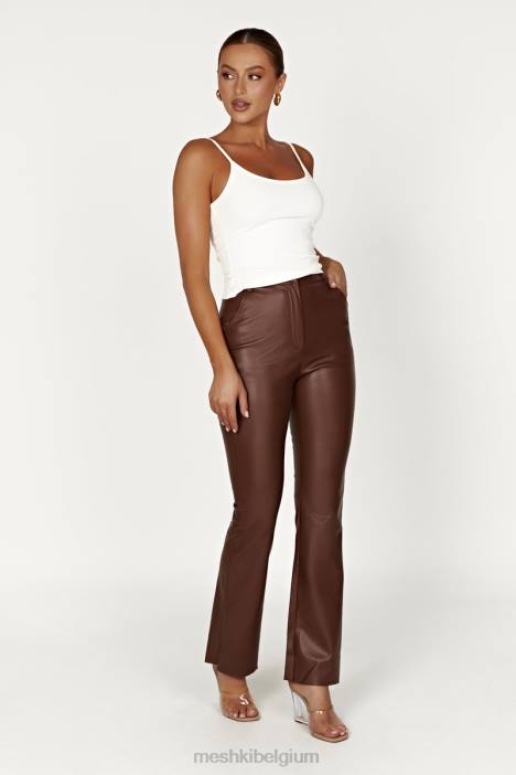 Tyra imitatieleren broek met rechte pijpen Meshki chocolade N4JN1239 kleding