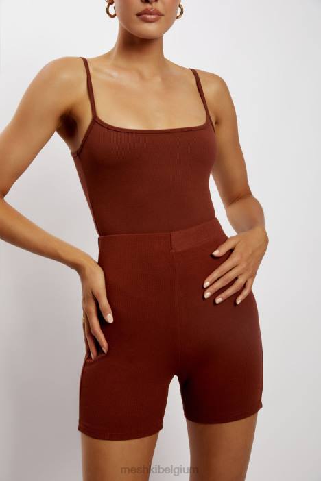 Lisa geribbelde buitshort Meshki kruid N4JN1458 kleding