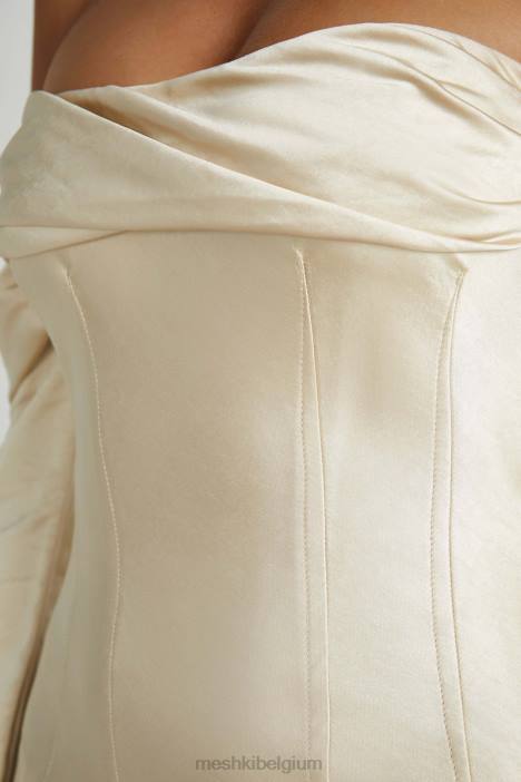 Giselle maxi-jurk met blote schouder en gedrapeerde hals Meshki goud N4JN120 kleding