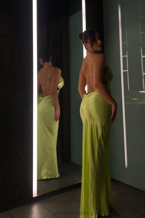 Sadie maxi satijnen halterjurk met ruches Meshki pistache groen N4JN544 kleding